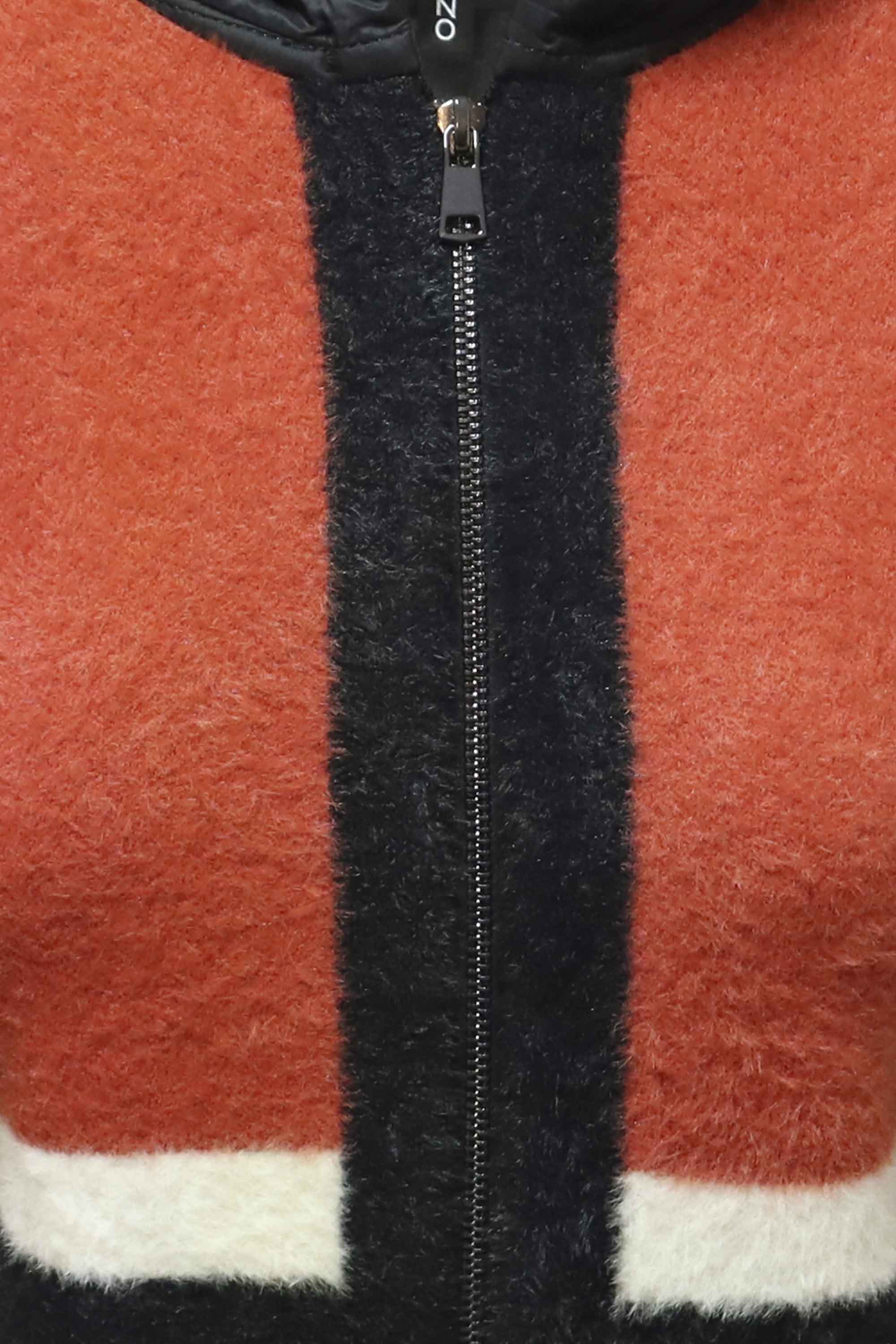 027842-4