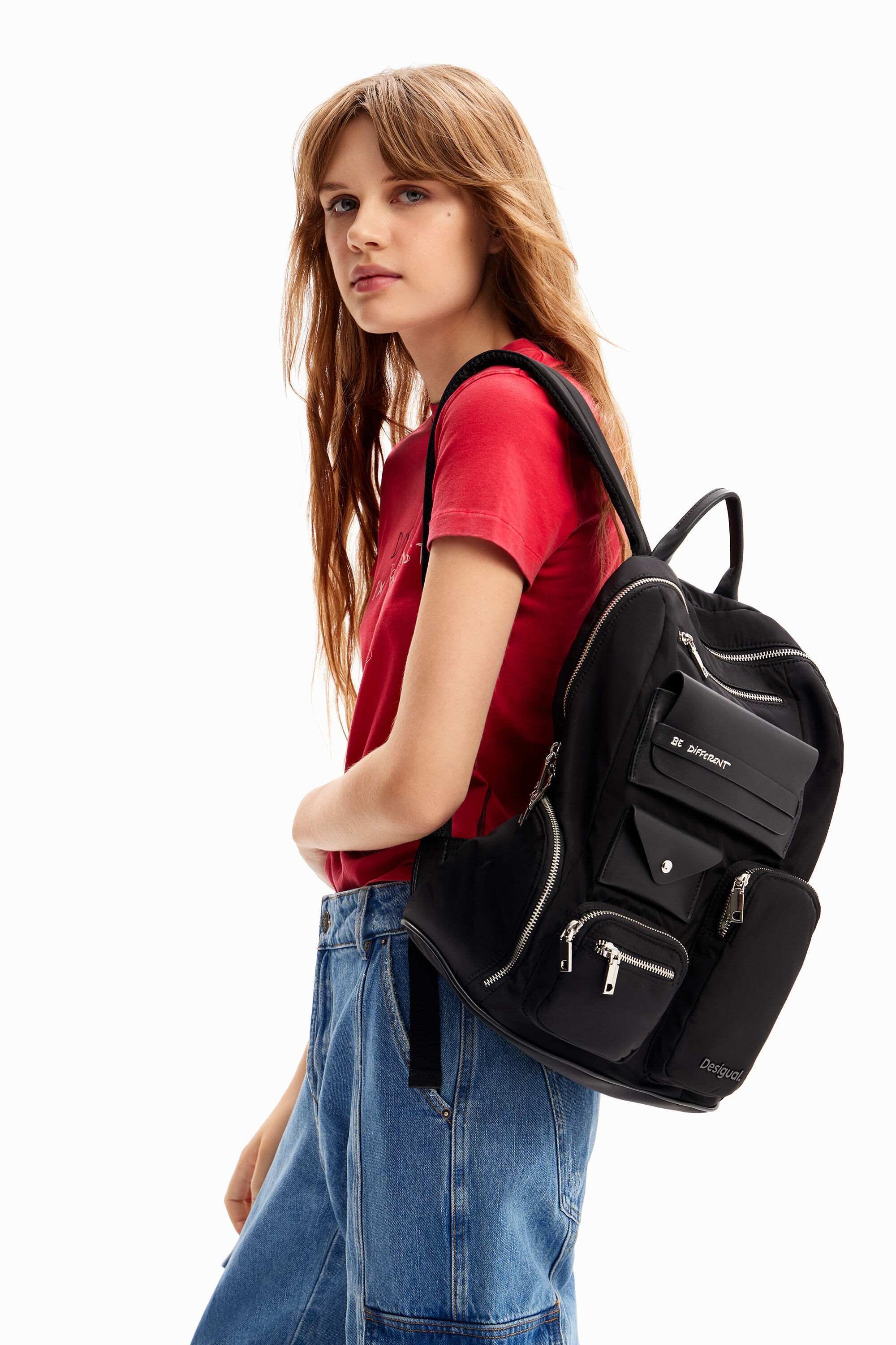 Mochila cheap roja desigual